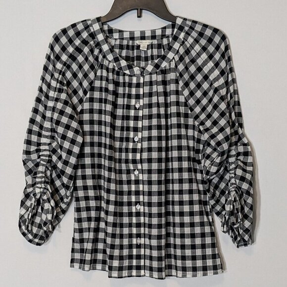 CATO Est 1946, Black & White Check Button Peasant Top; 3/4 Sleeves; Size XS - Picture 1 of 6